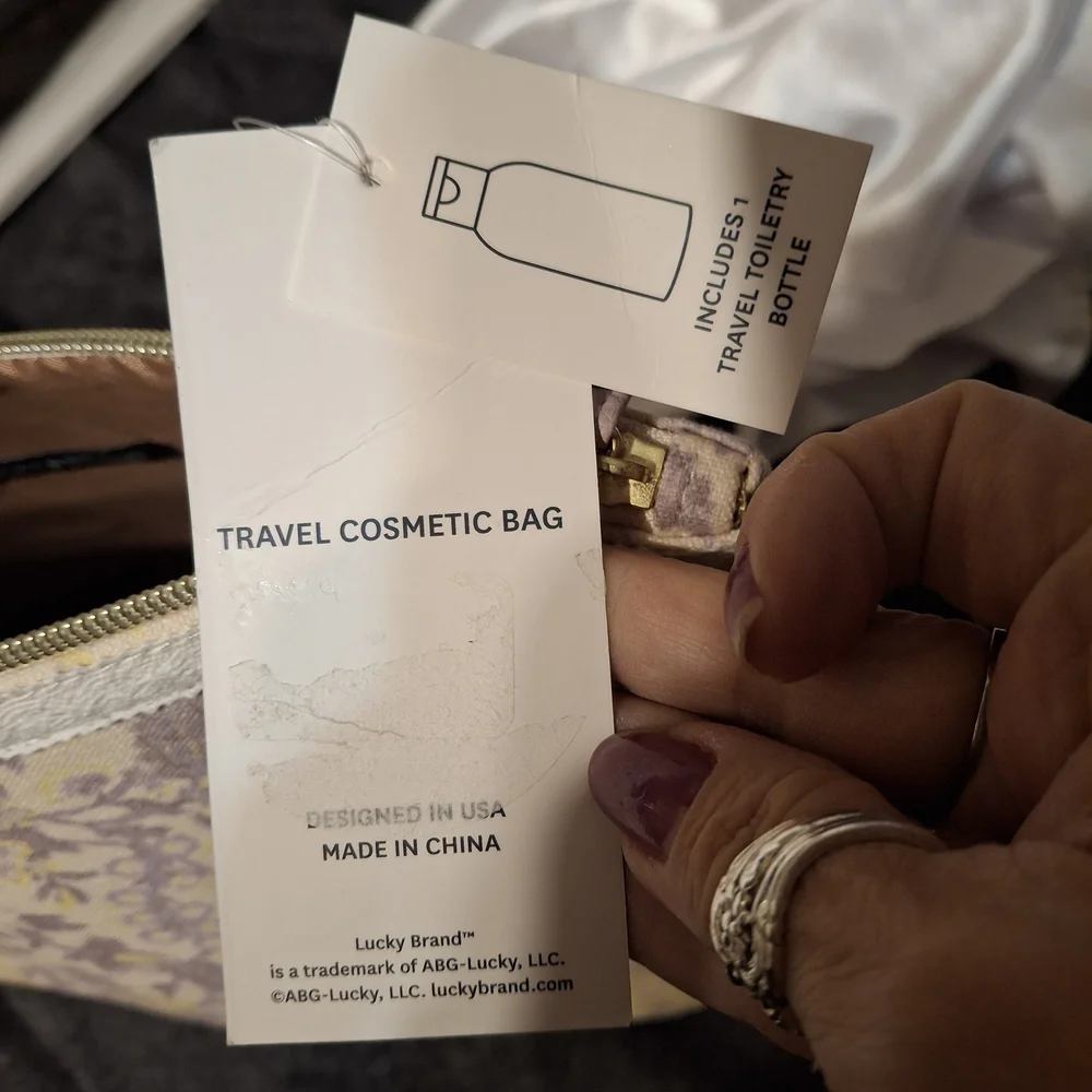Lucky Brand Floral Women's Cosmetics Makeup Bag - Purple and Yellow NWT